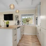 3 Bedroom Pet Friendly In بيت للعطل