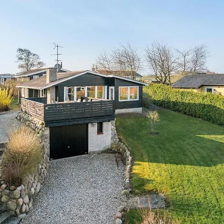 Ferienhaus 3 Bedroom Pet Friendly In Bogense